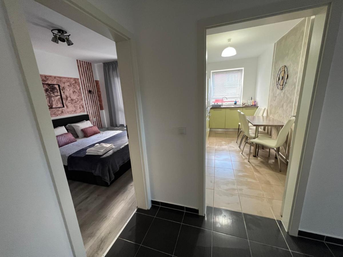 Moncler Family Apartment Brasov Ngoại thất bức ảnh